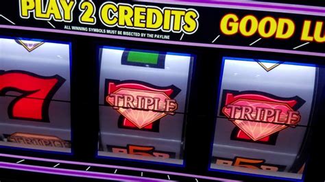 triple diamond strike slot machine